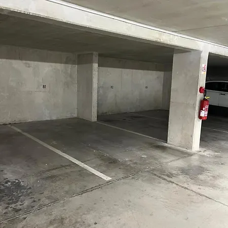 T2 Cosy Grande Terrasse Parking Lägenhet *